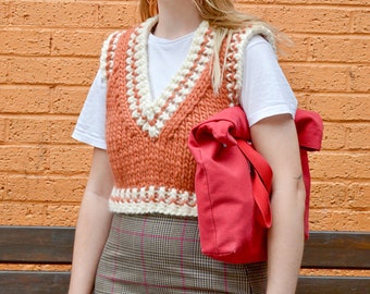 College Vest - Knitting Pattern