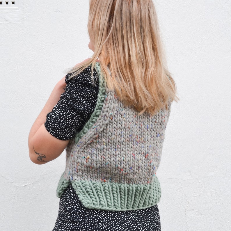 Vicky's Vest Knitting Pattern zdjęcie 6