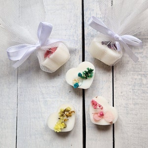 Mini placeholder hearts with scented botanicals in soy wax