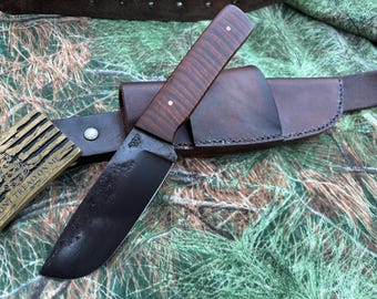 Handmade High carbon steel hunting knife