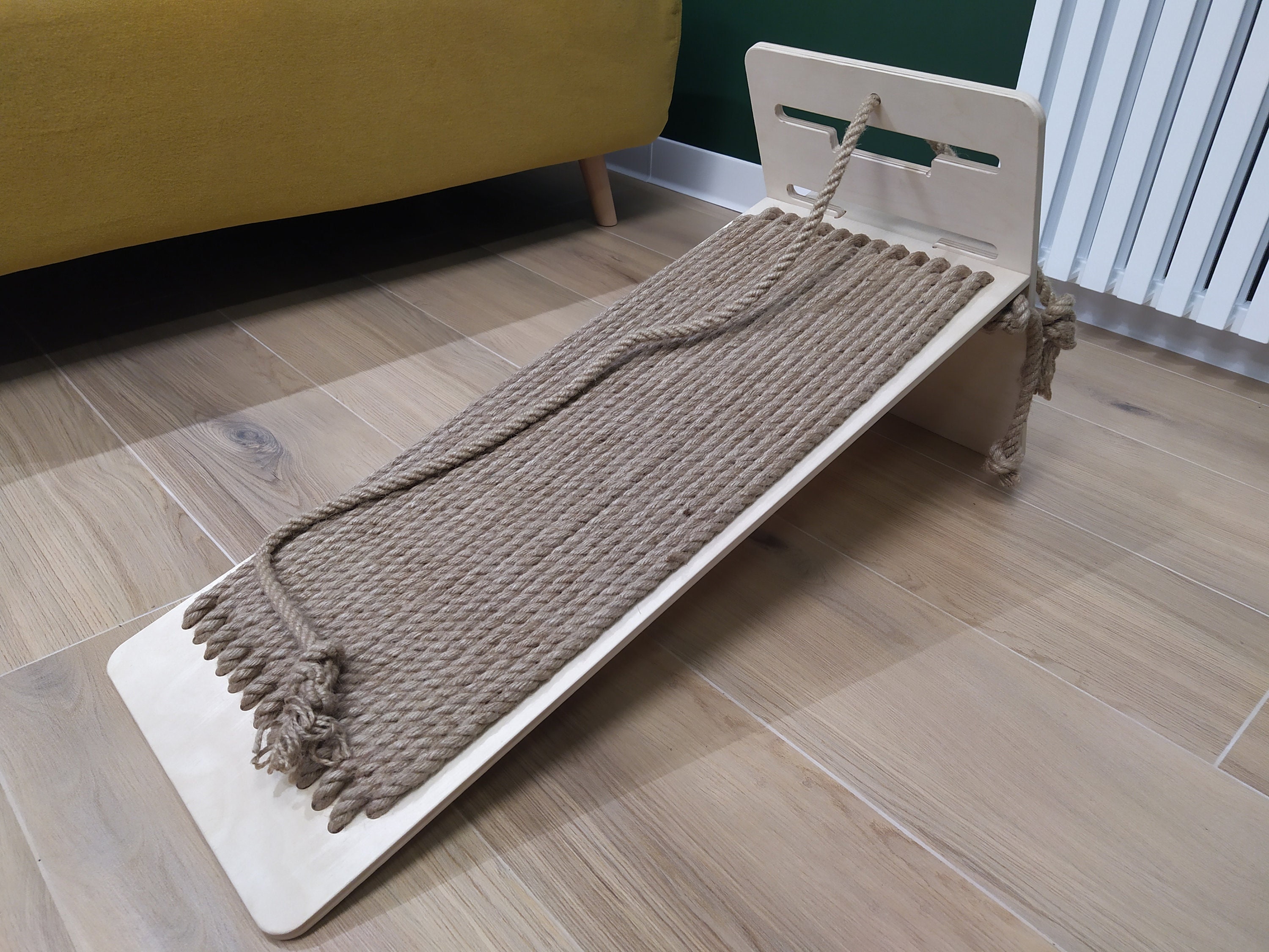 Angle Scratcher, Plywood Cat Scratcher, Cat Furniture, Cat Toy