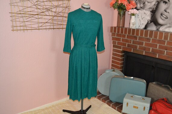 1950s Vintage Lloyd Weill Green dress with belt - image 1