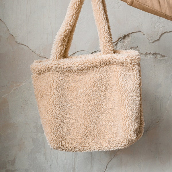 Sherpa Tote bag, Fluffy Tote Bag, Shoulder Bag, Hand Bag, Travel Bag, Eco Bag, Cute Tote Bag, Minimalistic Tote bag, Gift for Mom