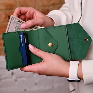 Cartera pequeña de piel para mujer. Cartera de piel para mujer. Cartera de piel personalizada. Cartera de mujer. Preciosa minicartera regalo para el Día del Padre