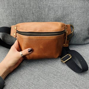 Petit sac unisexe, sac banane vintage en cuir pour femme, sac à bandoulière pour le ventre en cuir, sac banane en cuir avec ceinture, petit sac en cuir festival