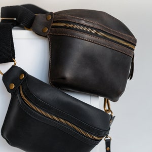 Women Shoulder Vintage Leather Belly Waist bag. Leather Belly Crossbody Bag. Leather Fanny pack with Belt, Unisex Small Handbag image 4