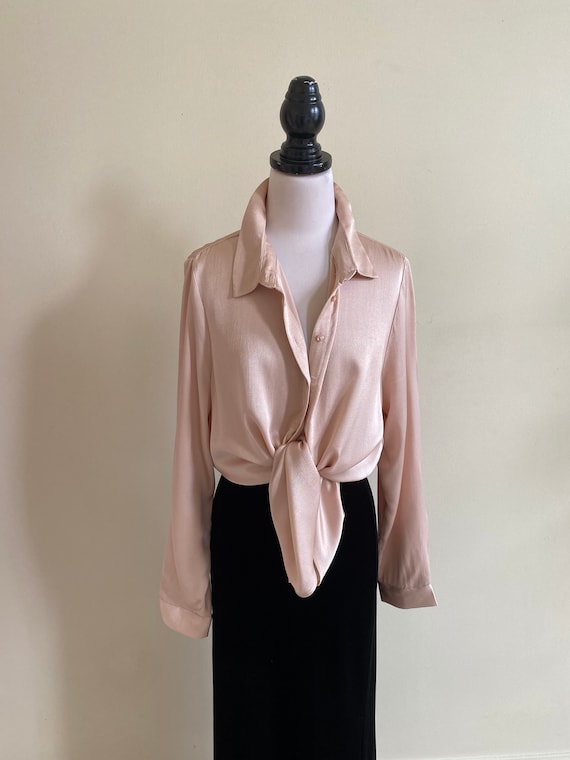 VINTAGE Crushed Satin Blush Pink Long Sleeve Butto