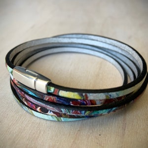 Colorful Swirl Patterned Leather Wrap Bracelet image 6