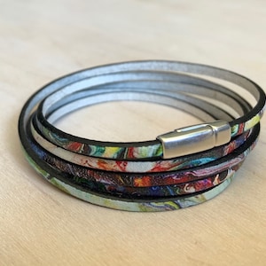 Colorful Swirl Patterned Leather Wrap Bracelet image 4