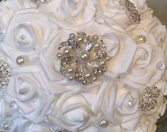 CAKER SERVER LUCITE HANDLE ORGANZA BOW SATIN ROSE WEDDING OR QUINCEANERA NIP