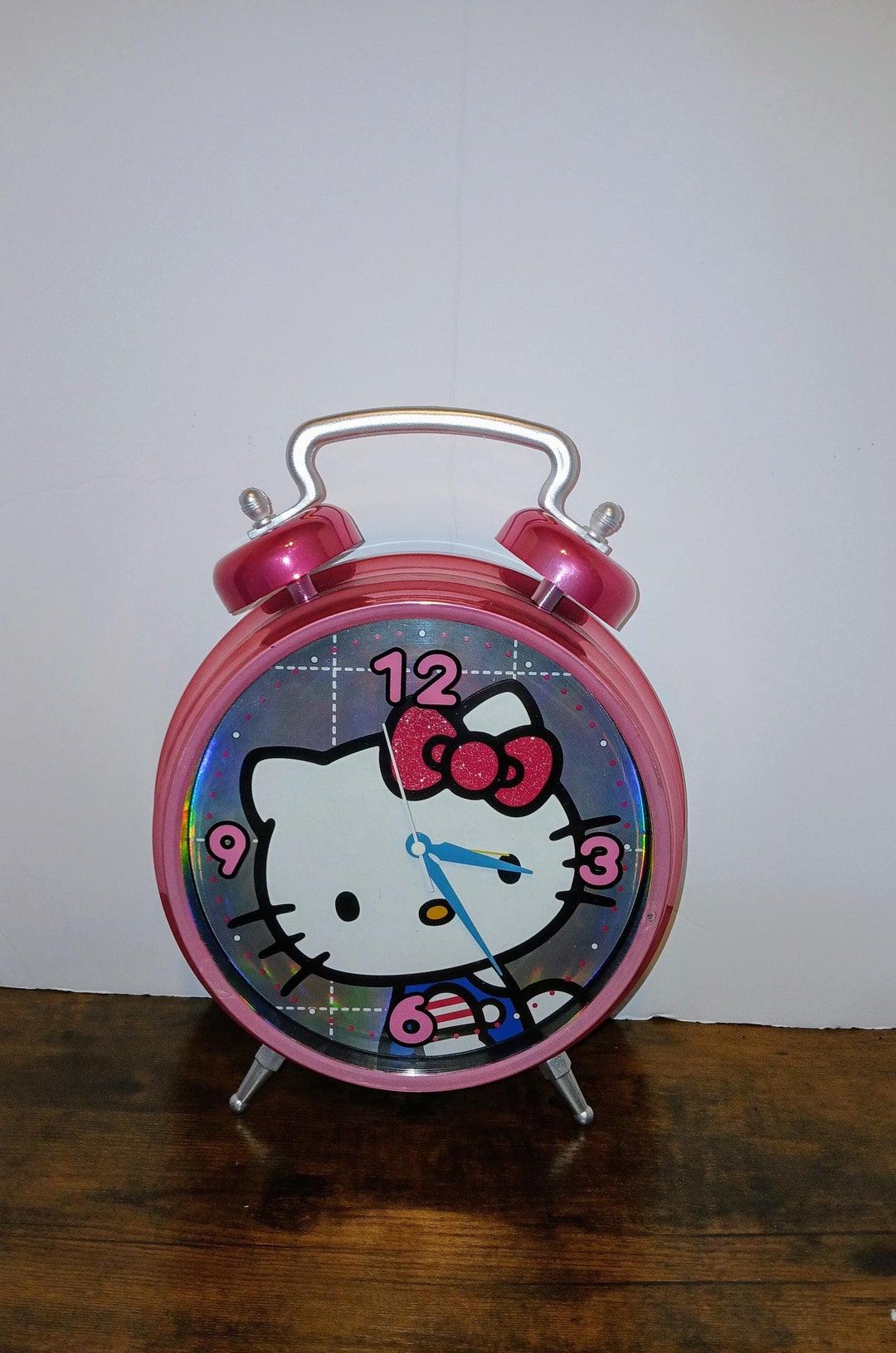 Large Round Pink/white Hello Kitty Wall Alarm Clock Used With new ...