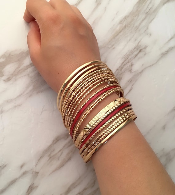 Gold & Red Textured Bangle Bracelet Set - 18 Pcs - Etsy