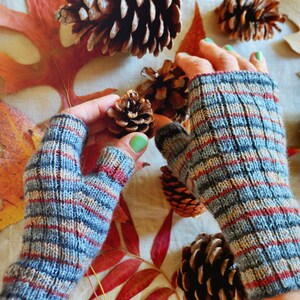 Everything November Mitts KNITTING PATTERN image 7