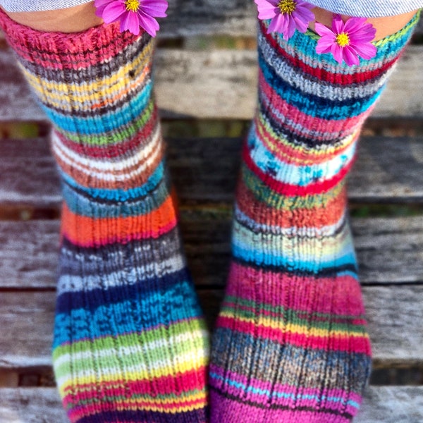 BUNDLE Easy Peasy Scrappy Socks (Ribbed Socks knitting pattern and Scrappy Socks Instructions). Digital Download ONLY. Two PDF files.
