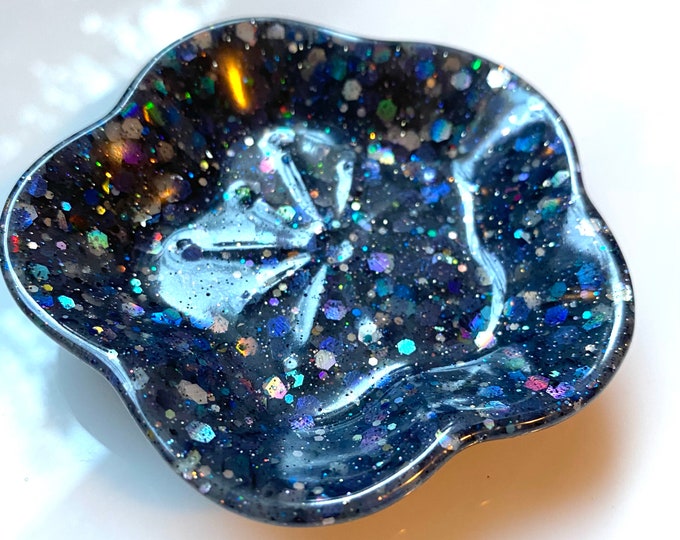 Ring Dish Trinket Catch All Black Glitter Cherry Blossom Dish Quirky Sakura Iridescent Nerdy Kawaii Pink Glitter Epoxy Resin