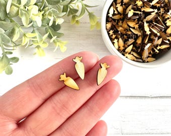 Très petites carottes des bois découpées | Artisanat DIY | Décor de plateau à plusieurs niveaux | Fabriqué à la main aux États-Unis - 2 cuillères à soupe