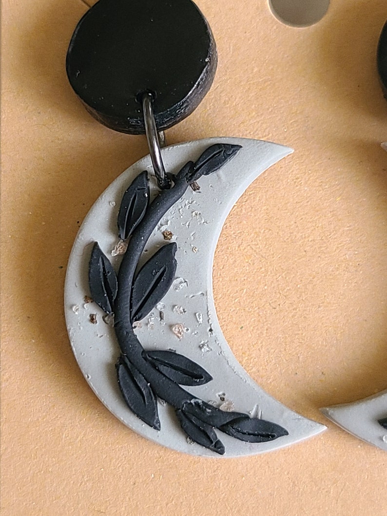 LUNA in black and grey polymer clay earrings
