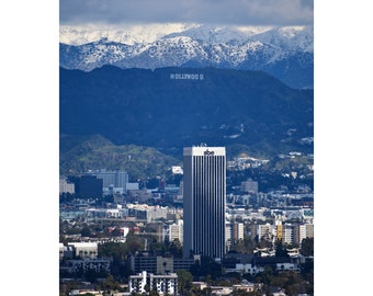 Cartel de Hollywood con nieve