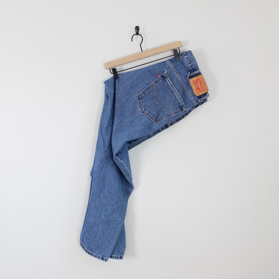 Vintage Levi's 550 Measures 38x30 