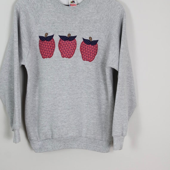 Vintage Embroidered Apple Crewneck Sweatshirt, Si… - image 5