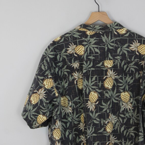 Vintage Natural Issue, Black and Green Pineapple … - image 3