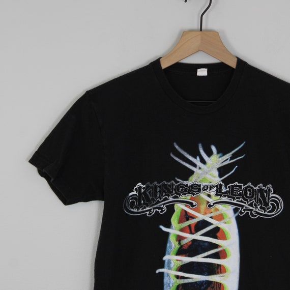 Modern Kings of Leon 2010 Tour T-Shirt, Size Smal… - image 7