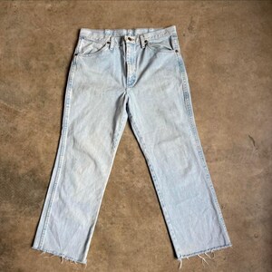 Vintage Wrangler Light Wash Jeans 32x38 | Straight Leg Denim | Cowboy Western Denim | Frayed Hem Jeans image 3