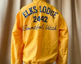 Chaqueta vintage Elks Lodge de los años 70, Bountiful Utah, deportiva amarilla, Russell Mills, talla mediana