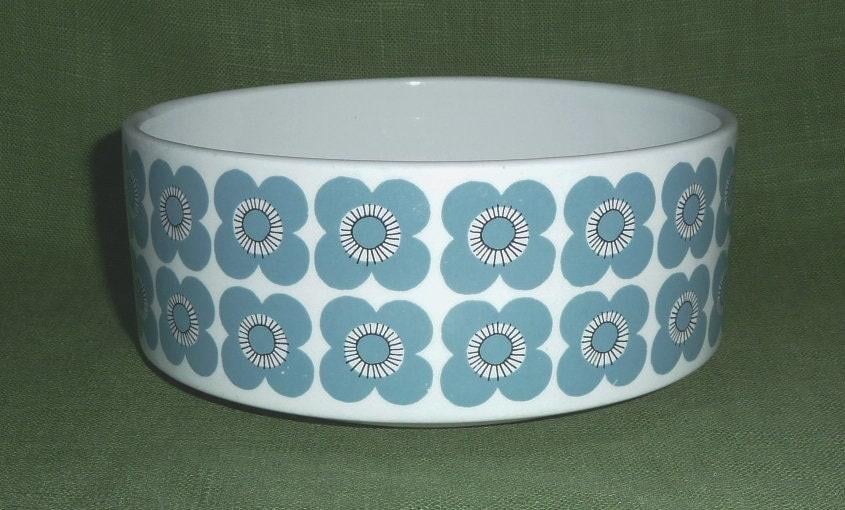 ARABIA Esteri Tomula Vegeta ボウル Arabia Vegeta kulho/uunivuoka, eri kokoja, Esteri Tomula - Wanhat