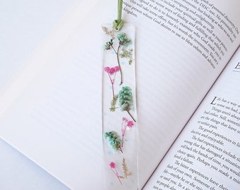 3D Floral Resin Bookmark: Real Pressed Flowers & Glitter