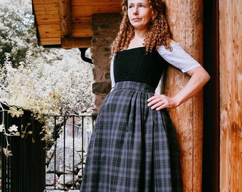 HIGHLANDER SKIRT in Silver Granite Tartan, Long plaid skirt, Outlander skirt, Celtic Fusion