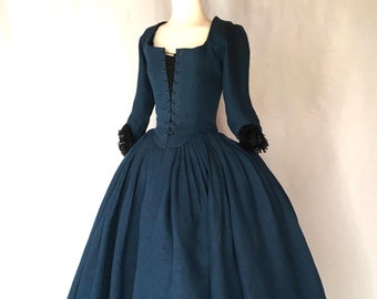 18th Century in Ocean Blue Linen - Outlander Inspired, Handcrafted Historical Gown for Costume Parties and Reenactments