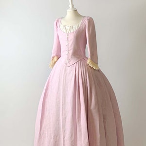 Authentic 18th-Century Dress in Pastel Pink Linen, Elegant English Style, Ideal for Historical Events and Reenactments