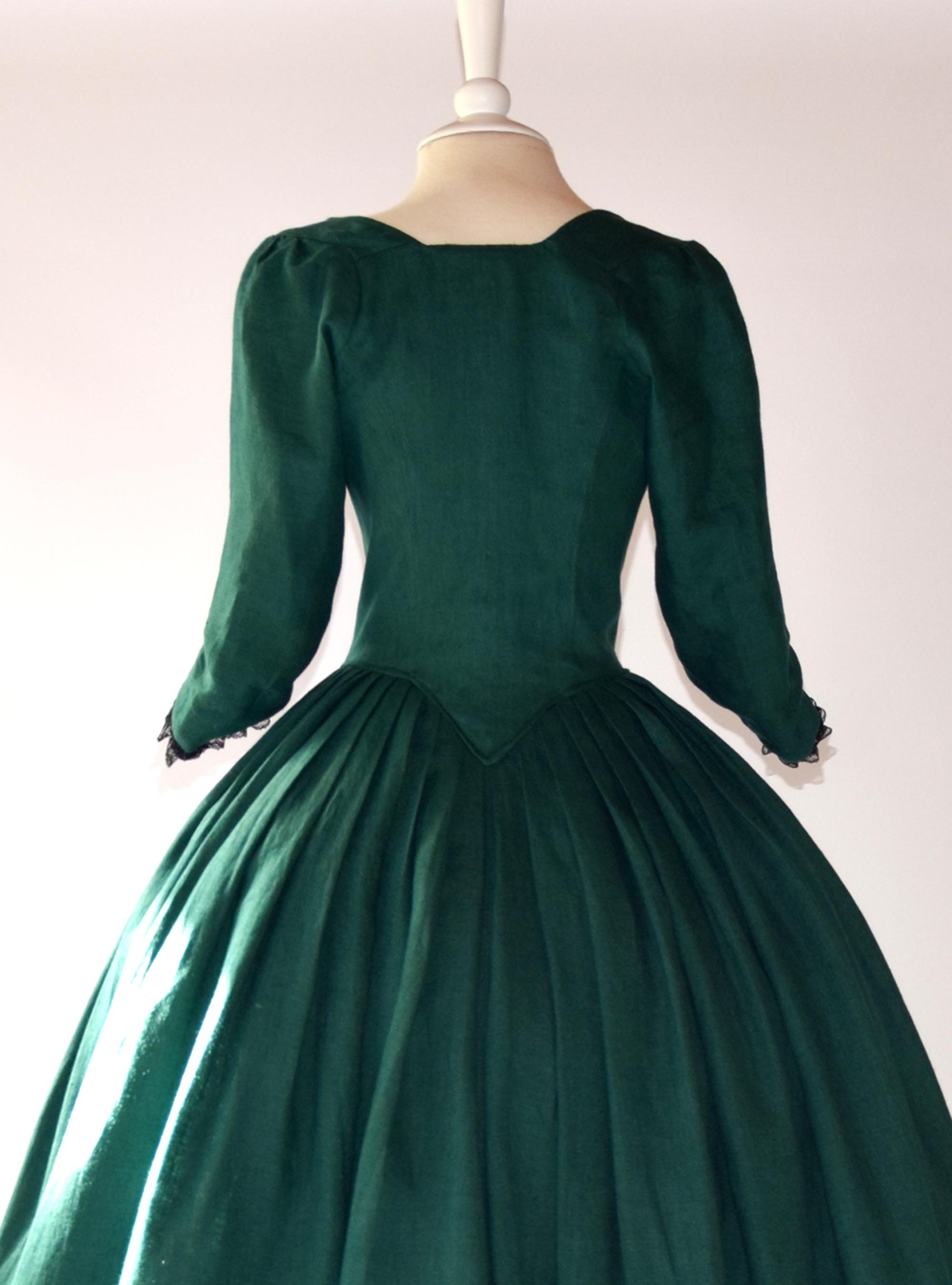 18th Century Dress in Dark Green & Sage Green Linen | Etsy