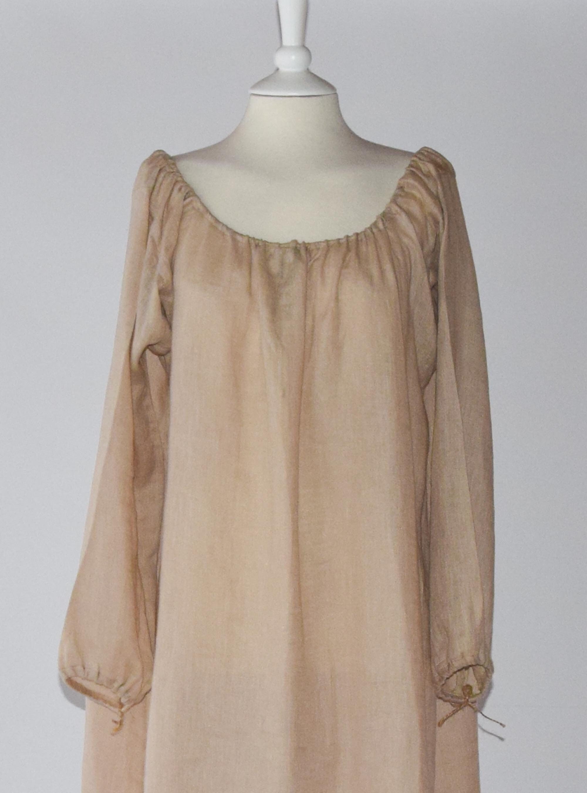 Historical Dress Renaissance Chemise Sand Linen Gauze Linen Nightgown,  Unique Gift for Theatre Enthusiasts and Reenactors -  Israel
