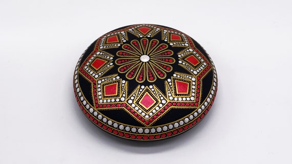 Mandala Stones Rocks Dot Painting Art Free Shipping - Hand Painted Rock - Paperweight  -  Mandala stone - Meditation Stones - Christmas Gift
