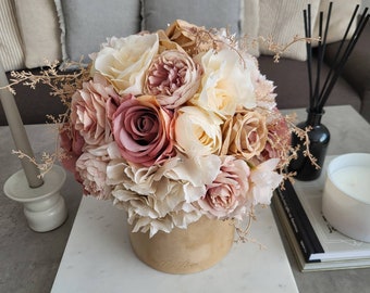 XL SIZE - Luxury flower centerpiece arrangement in velvet box - Scented Flowers - Peony, Rose, Hydrangea - Flower box - Silk flowers