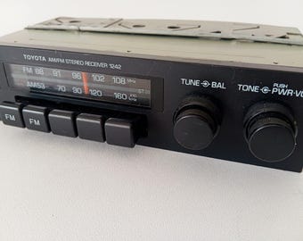 Zabytkowe radio samochodowe Toyota 1242, doskonały stan