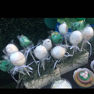 Dinosaur / Egg Cake Pops