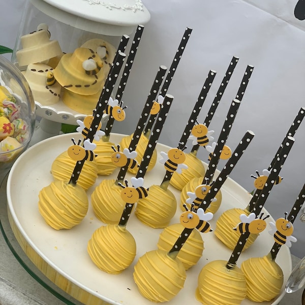 12 Bumble Bee Cake Pops