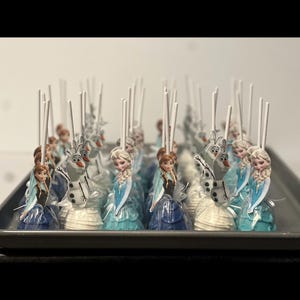 12 Princess Cake Pops