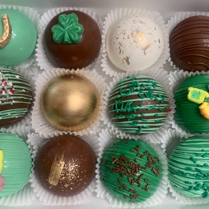 Christmas Chocolate Bombs