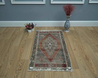 Felpudo vintage de lana turca, alfombra Oushak marrón rojiza (50 x 90 cm)