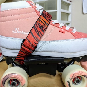 Roller skates ankle saver by GStraps . fits all chayas,moxi, moonlight, sure grip Impala and many more other brands. Sold as a pair.