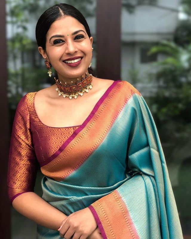 Jewellery set for store blue saree