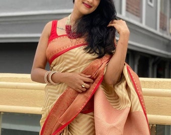 Beautiful Colore Kanchipuram Soft Lichi Silk Saree Bold And Beautiful Saree With Weaving Silk Exclusive Indian Wedding Saree