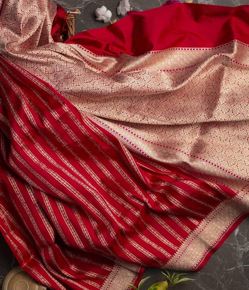 Red Color Bollywood Style Banarasi Silk Traditional Saree Bold - Etsy