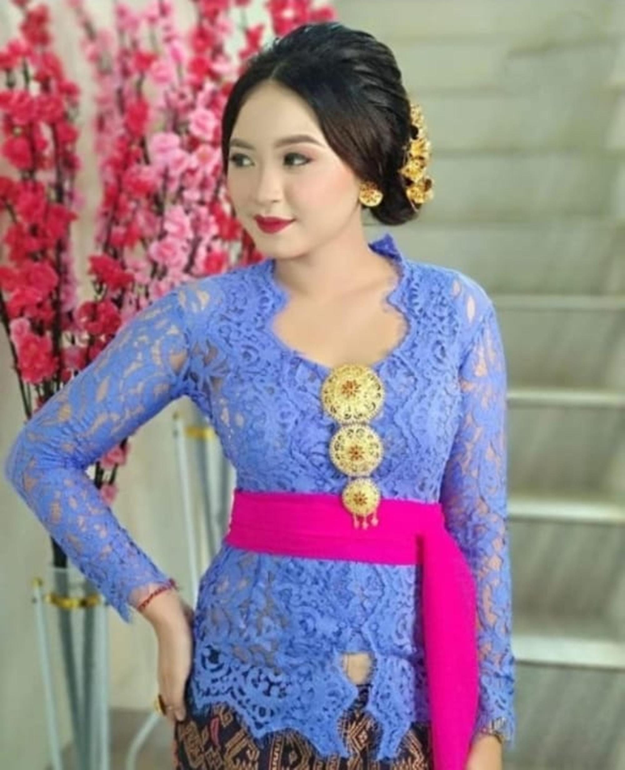 Traditional Indonesian Dress Kebaya  Bali  Blue Dewatastar 