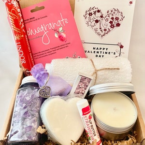 Valentines Day Gift / Valentines Care Package / Valentines Gift Box / Thinking of You / WishingStarCompany