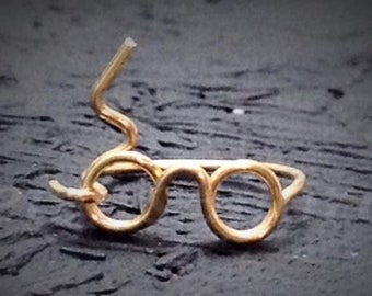 Custom Wire Wizard Glasses Ring (MADE TO ORDER)